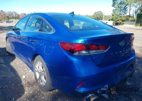 2018 Hyundai Sonata Sport z USA, uszkodzony, nr VIN 5NPE34AF3JH626475